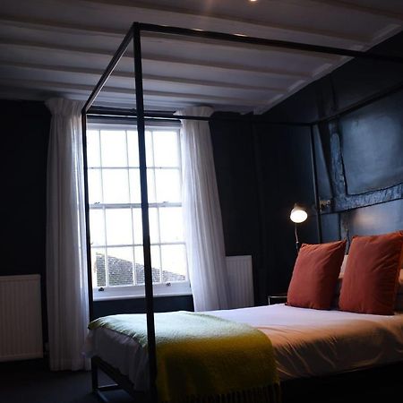Whitehouse Rye Bed & Breakfast Eksteriør bilde The bedroom at The Old House
