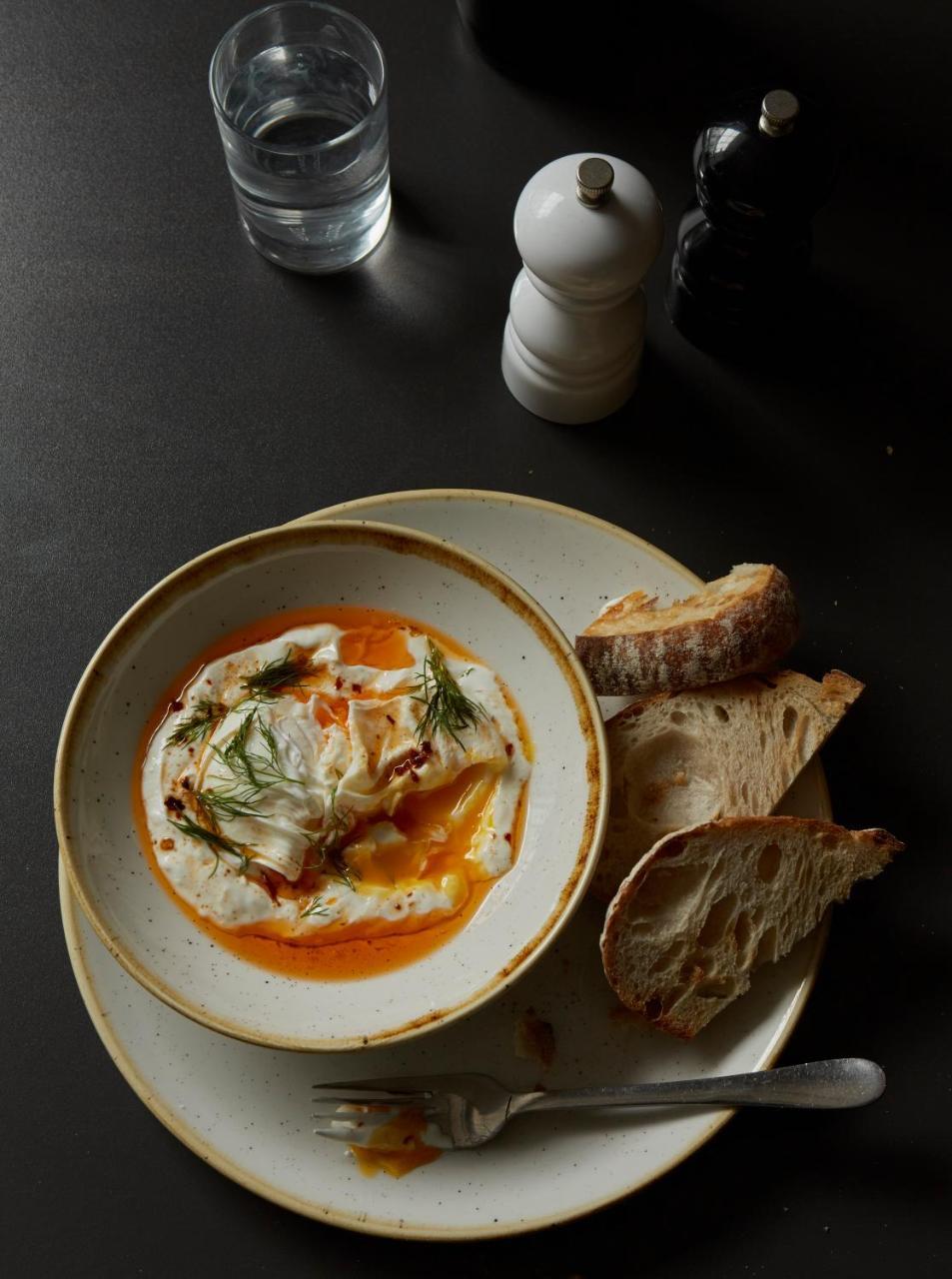 Whitehouse Rye Bed & Breakfast Eksteriør bilde Baked feta with honey